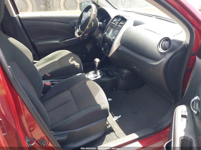 Nissan Versa 1.6 Sv