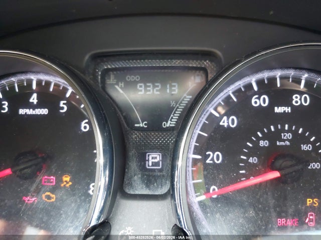 Nissan Versa 1.6 Sv
