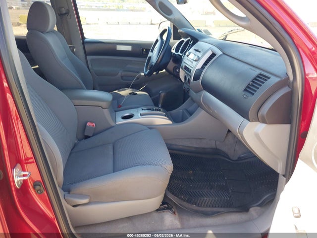 Toyota Tacoma Base V6