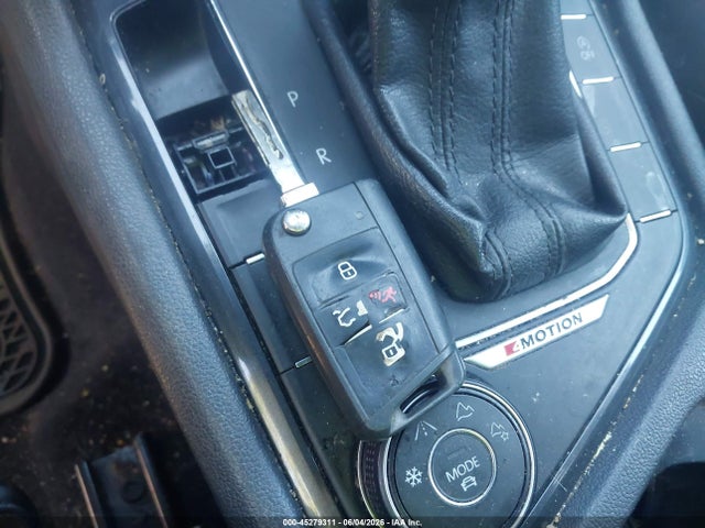 Volkswagen Tiguan 2.0t S