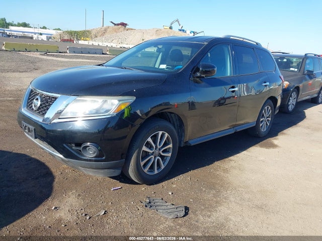Nissan Pathfinder Sv