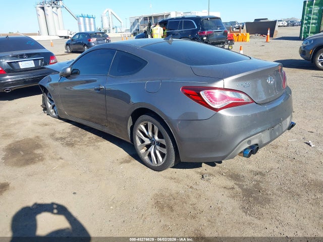 Hyundai Genesis 2.0t
