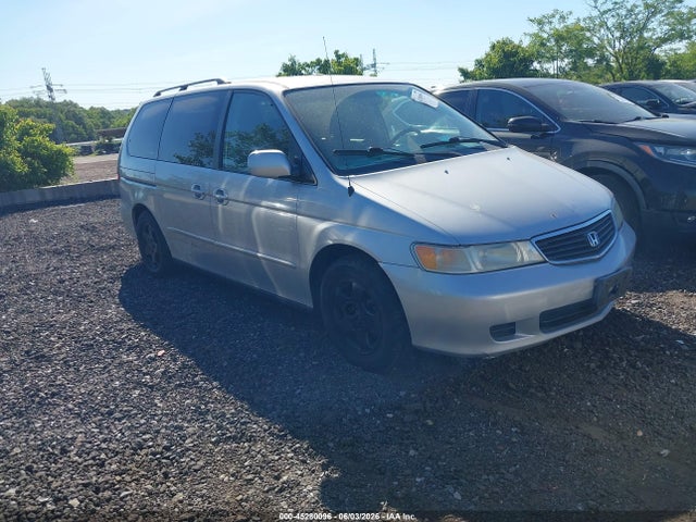 Salvage Honda Odyssey Image