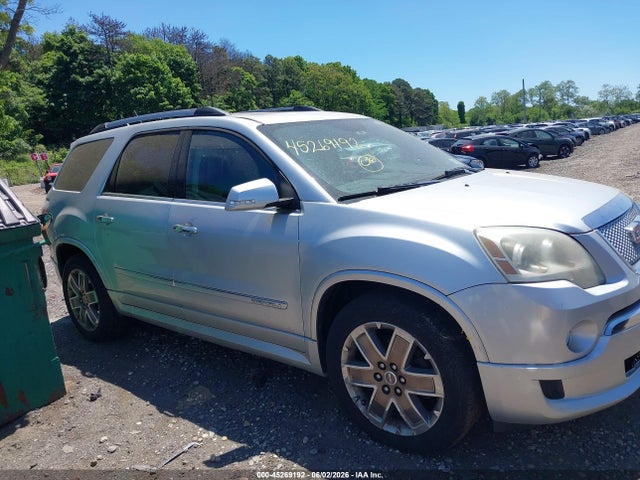 GMC Acadia Denali