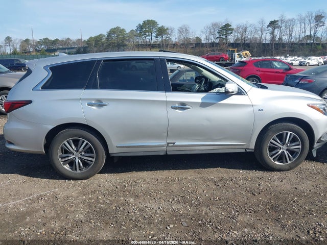 INFINITI Qx Pure