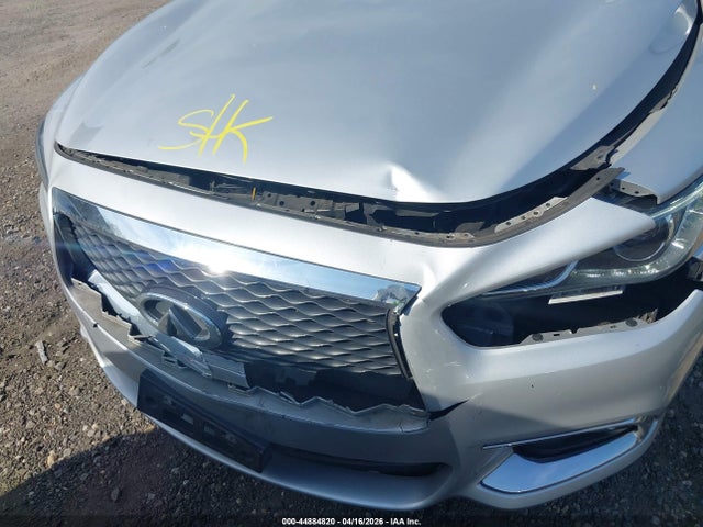 INFINITI Qx Pure
