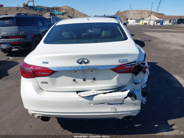 INFINITI Q50 3.0t Luxe