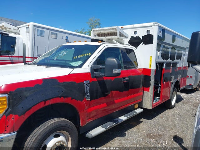 Ford F-550 Xlt