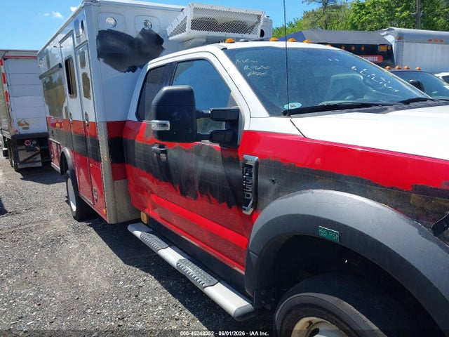 Ford F-550 Xlt
