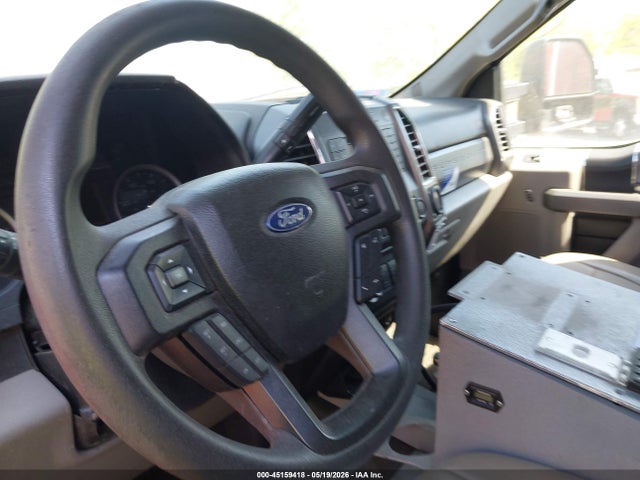 Ford F-550 Xlt