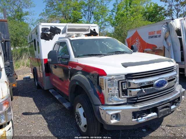 Salvage Ford F-550 Image