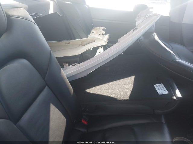 Tesla Model 3 Rear-wheel Drive