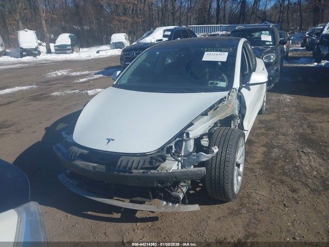 Tesla Model 3 Rear-wheel Drive