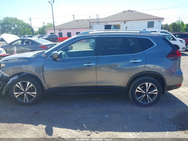Nissan Rogue Sv