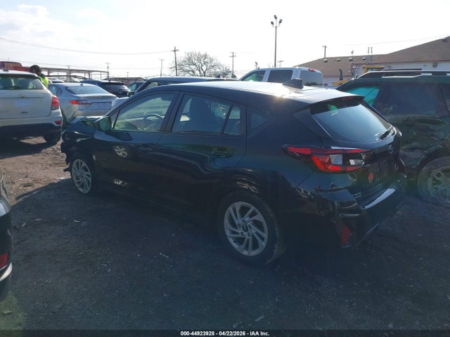 Subaru Impreza Base 5-door