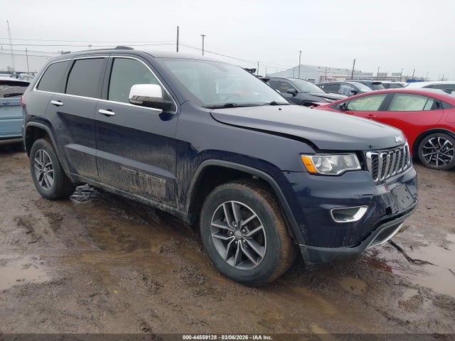 Salvage Jeep Grand Cherokee Image
