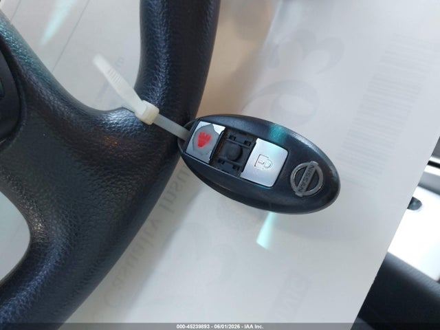 Nissan Murano S