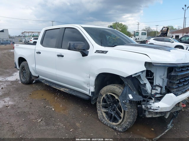 Chevrolet Silverado 1500 4wd  Short Bed Lt Trail Boss