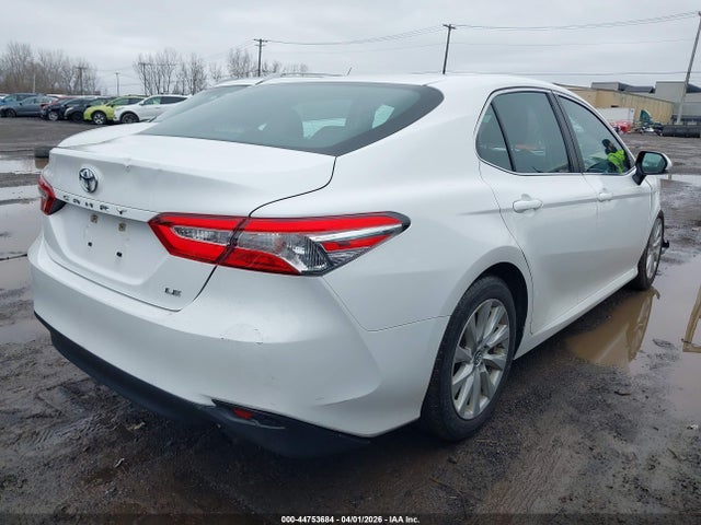 Toyota Camry Le