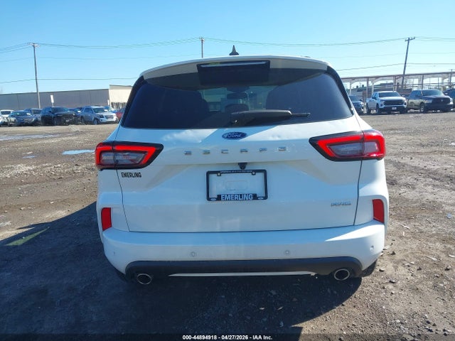 Ford Escape St-line Elite