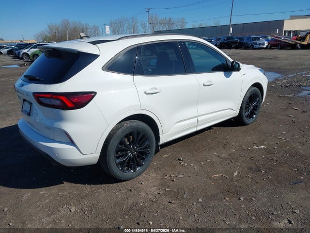 Ford Escape St-line Elite