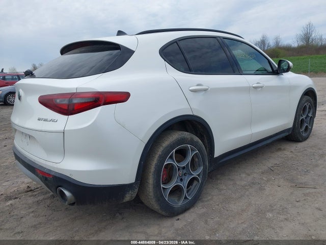 Alfa Romeo Stelvio Ti Sport Awd