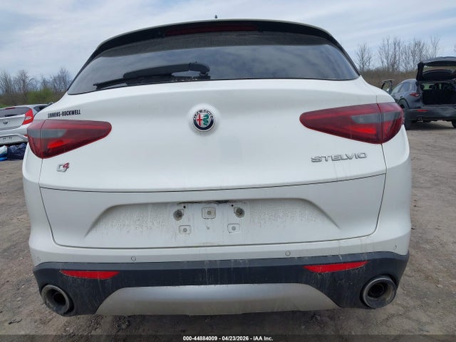 Alfa Romeo Stelvio Ti Sport Awd
