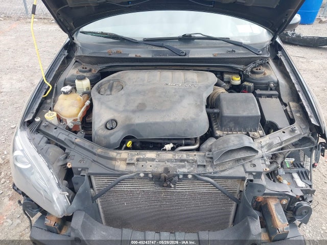 Chrysler 200 S