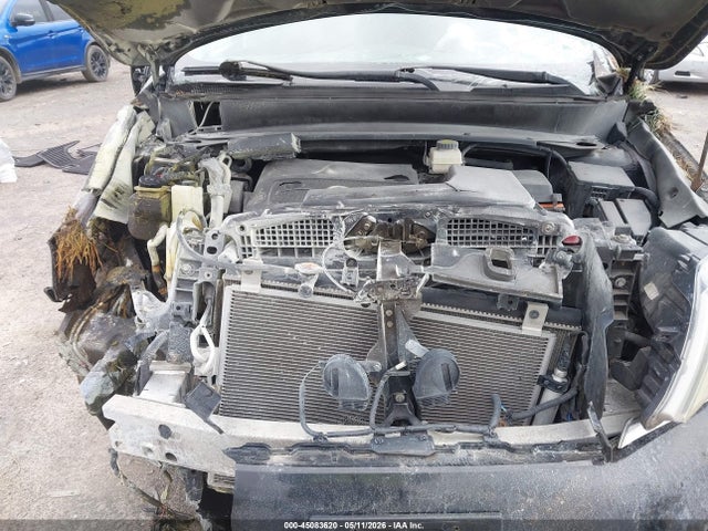 Nissan Pathfinder S