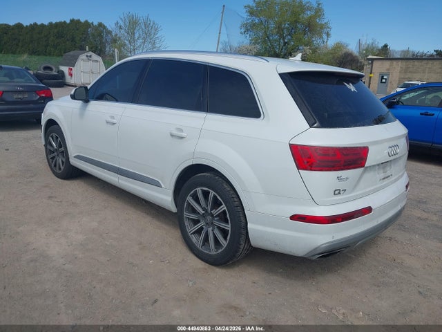 Audi Q7 3.0t Premium