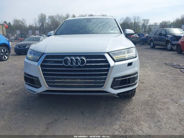 Audi Q7 3.0t Premium