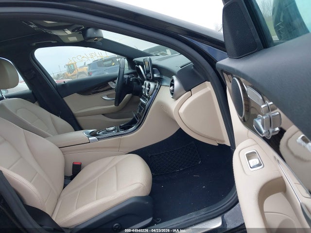 Mercedes-Benz C-Class 4matic
