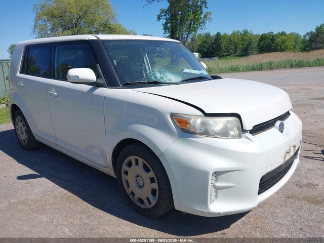 Salvage Scion xB Image