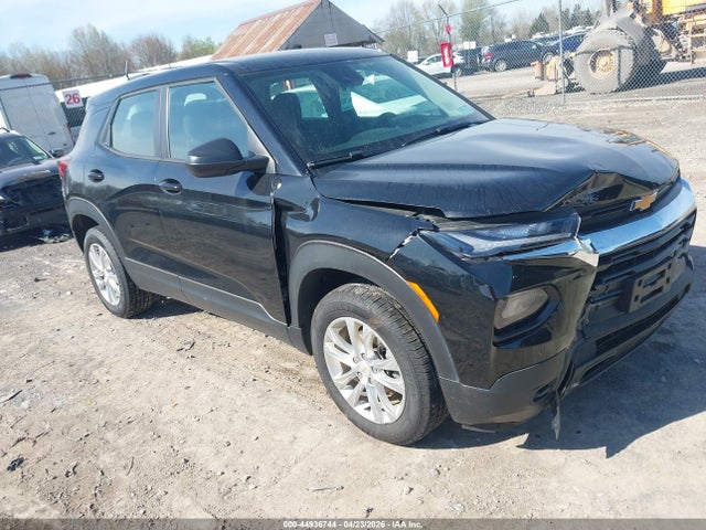 Salvage Chevrolet Trailblazer Image