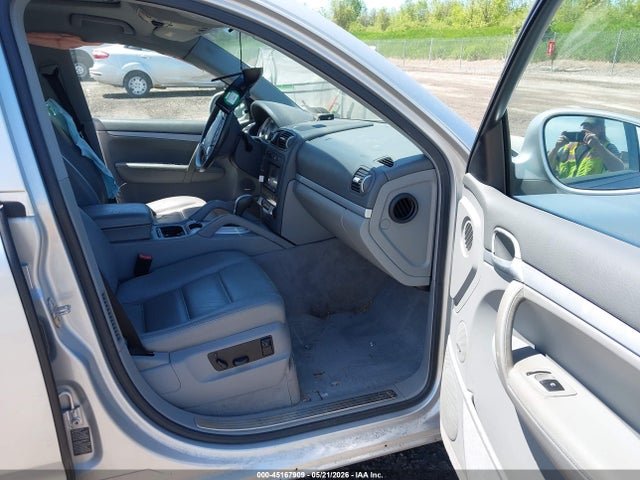 Porsche Cayenne S