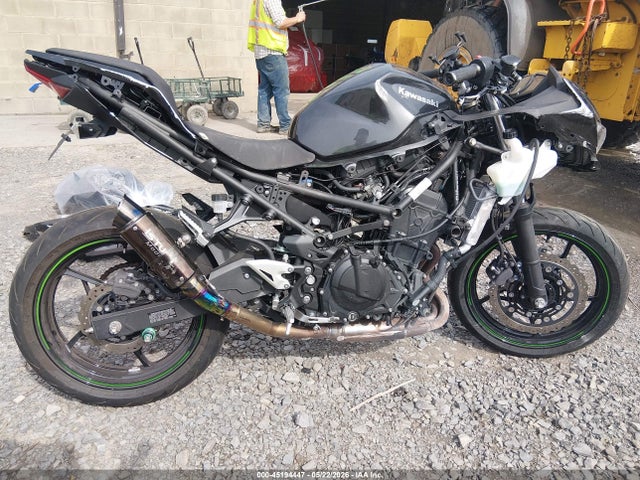 Kawasaki Ex400