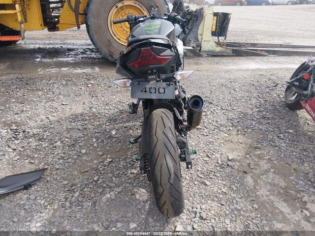 Kawasaki Ex400