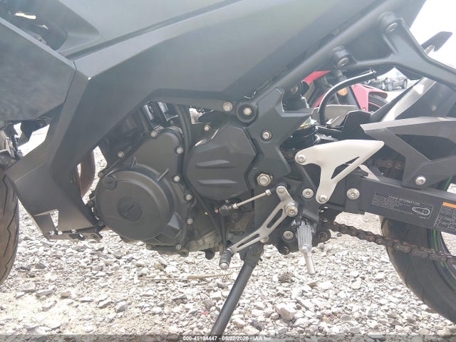 Kawasaki Ex400