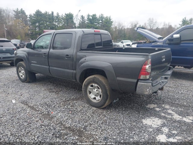 Toyota Tacoma Base V6