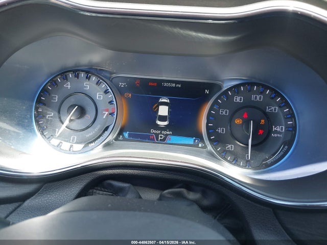 Chrysler 200 S