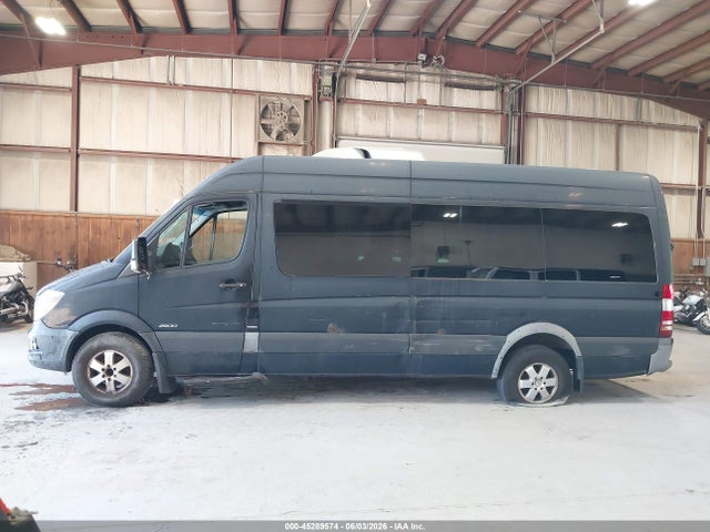 Mercedes-Benz Sprinter 2500 High  Roof