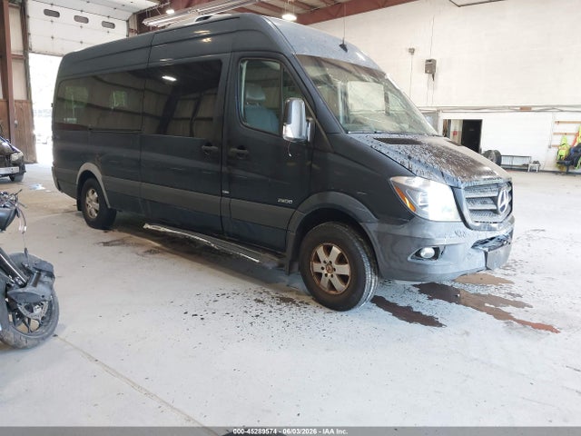 Salvage Mercedes-Benz Sprinter 2500 Image