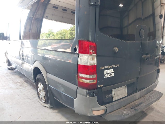 Mercedes-Benz Sprinter 2500 High  Roof