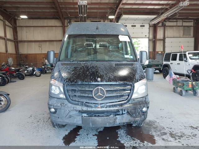 Mercedes-Benz Sprinter 2500 High  Roof