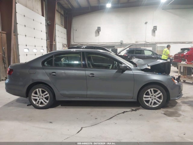 Volkswagen Jetta 1.4t S