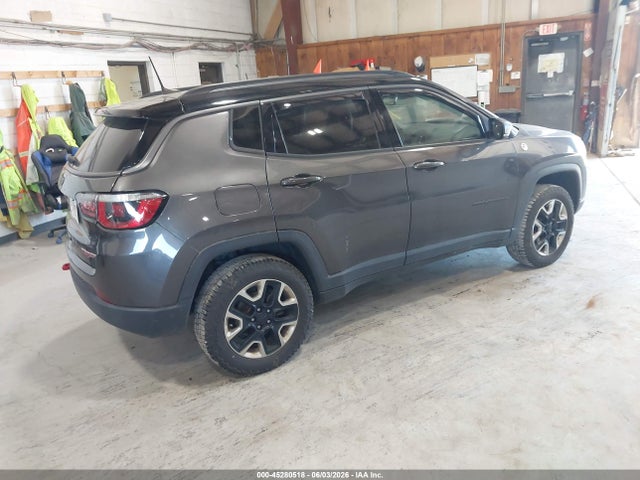 Jeep Compass Trailhawk 4x4
