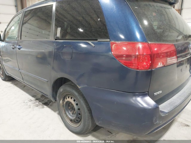 Toyota Sienna Le
