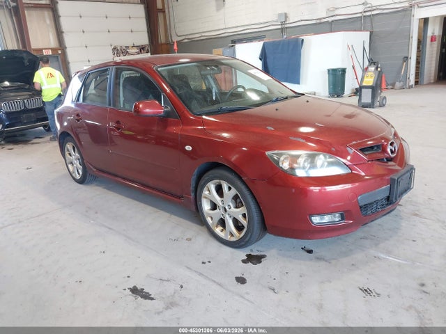 Salvage Mazda Mazda3 Image
