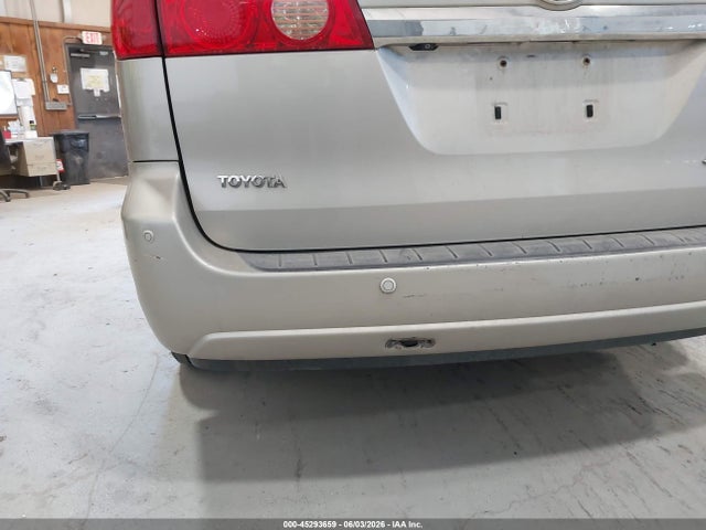 Toyota Sienna Xle Limited