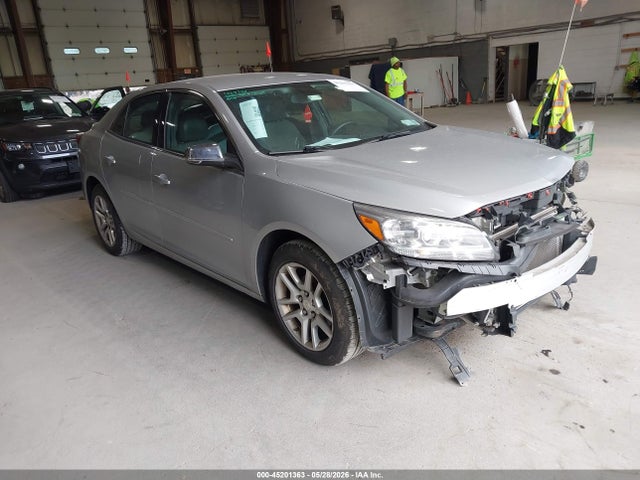 Salvage Chevrolet Malibu Image